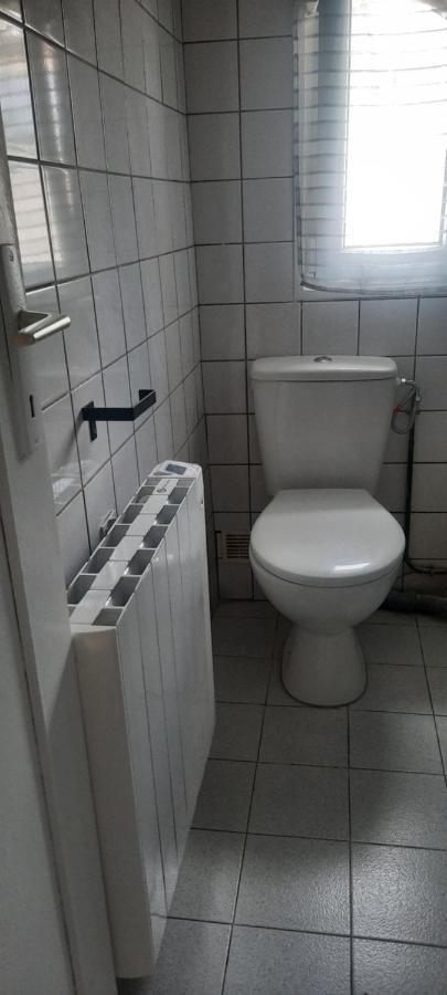 Maison En Location Fresnes Sur Marne Buitenkant foto